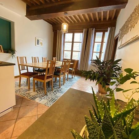Vaste Appartement Centre Historique De Dole Ngoại thất bức ảnh